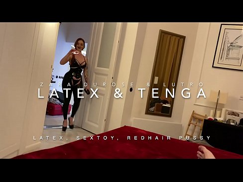 ❤️ Jaruma mai jajayen kaya sanye da rigar latex mai cin duri ❤️❌ Ingantacciyar batsa ❌️❤